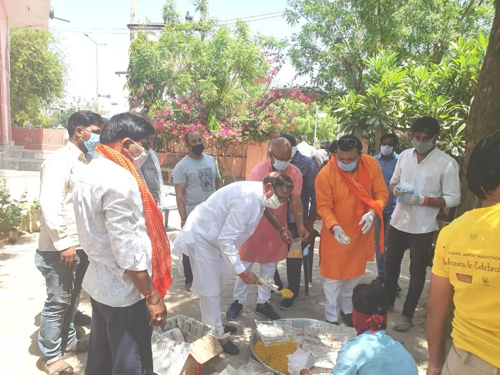 Community Food Relief & Fresh Meal Distribution
